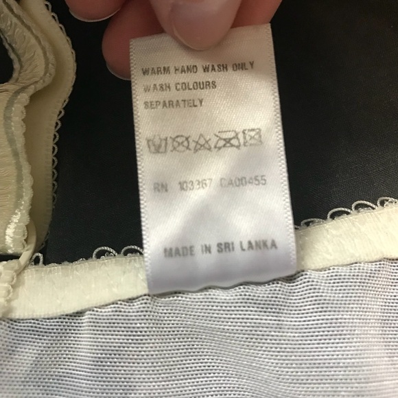 Unlined Bra - Picture 5 of 6